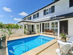 plantation-shutters-79